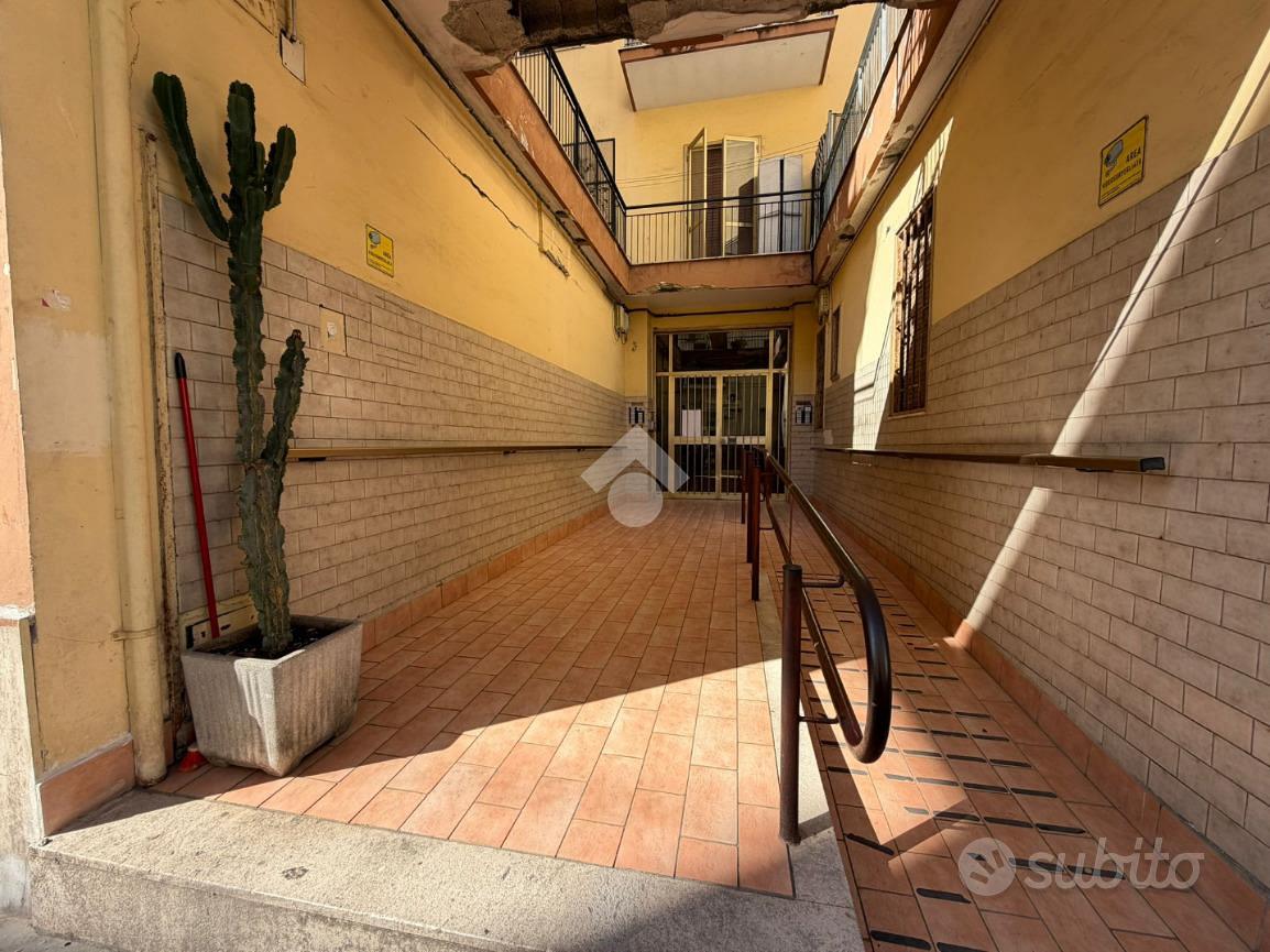 Apartment in Salerno, Pastena - Vista 3