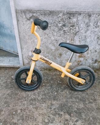bicicletta senza pedali 