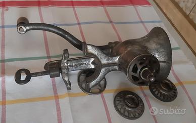 macina carne in ghisa