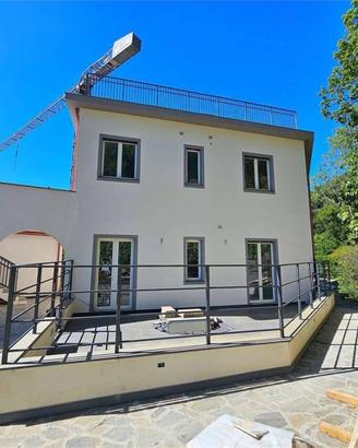 Appartamento di 96 m² con 3 locali e posto auto a 