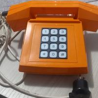 Telefono a tasti Sirus