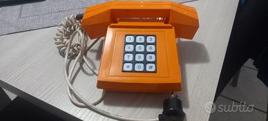 Telefono a tasti Sirus