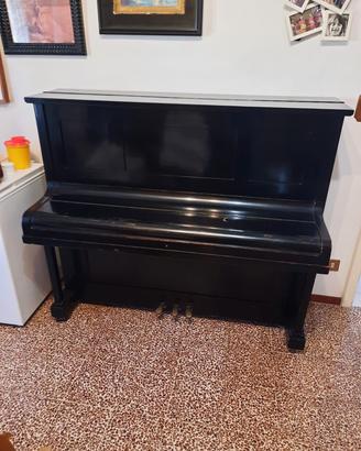 pianoforte verticale fine anni 30 da restaurare 