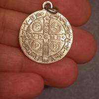 Medaglia votiva San Benedetto vintage anni 60 