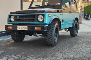 Suzuki samurai sj413