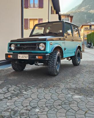 Suzuki samurai sj413