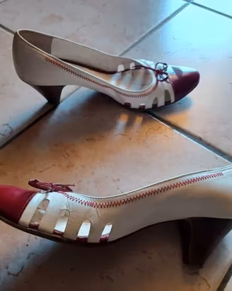 Scarpe con tacco, usate ma in buone condizioni. So