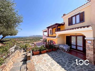 Villetta infrascherà con vista mare