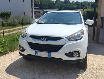 Hyundai  IX35 2.0 136 cv  crdi Comfort 2wd