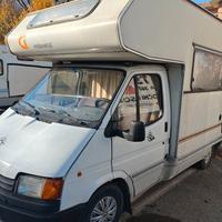 Caravan International Ford Transit 2.5 Diesel