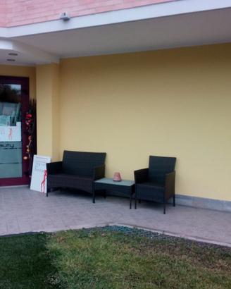 Vendita centro estetico e solarium
