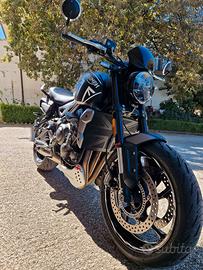 Triumph Trident 660 - scarico Zard