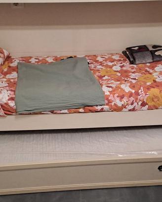 1 Letto singolo + 1 estraibile materassi inclusi