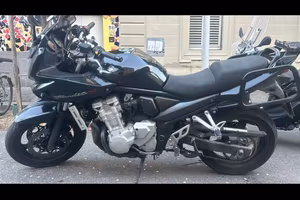 Moto suzuki bandit s 650
