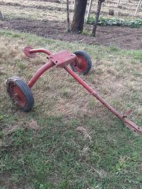 CARRELLO per POMPA irrigazione