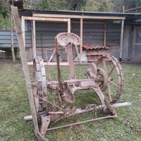 Attrezzi agricoli d'epoca 