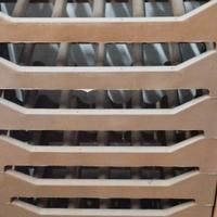 Diversi portabottiglie