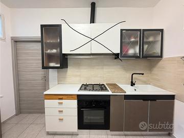 Cucina senza elettro domestici