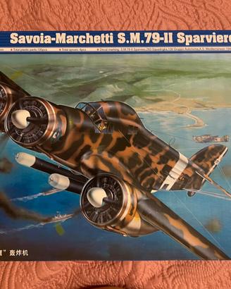 02817 Trumpeter savoia marchetti S.M.79 sparviero