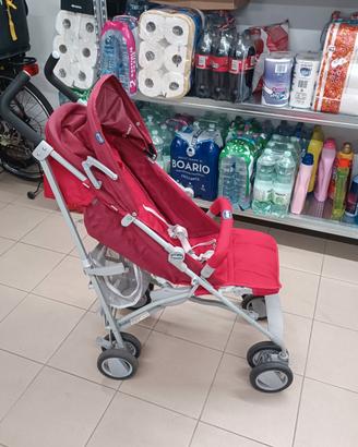 Passeggino leggero usato pochissimo 