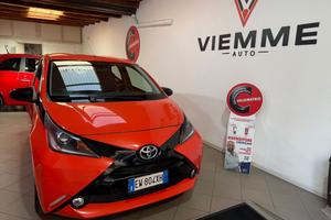 TOYOTA Aygo 1.0 VVT-i 69 CV 5p. x-cite