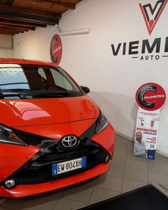 TOYOTA Aygo 1.0 VVT-i 69 CV 5p. x-cite