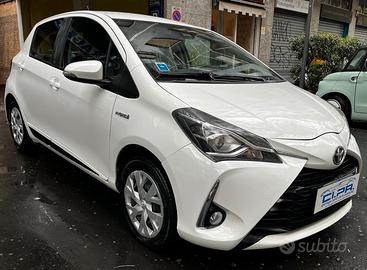 Toyota Yaris 1.5 Hybrid 5 porte Active