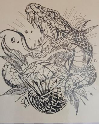 serpente realistico con diamante 