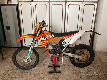 Ktm 125 exc factory 2011