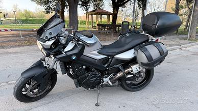 BMW F800R, 31.000 km con Borse  e Bauletto Orig