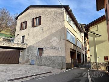 CASA SEMINDIPENDENTE A GAZZANIGA
