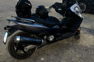 Yahama t-max500