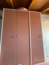 armadio rosa cameretta