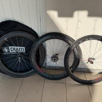 3 Cerchi bici da corsa in carbonio