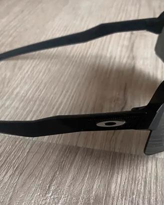 Oakley Sutro Lite
