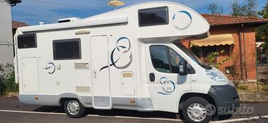 camper 6 posti  mc louis anno 2009