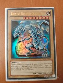 Drago Bianco Occhi Blu (Ultra Rare)