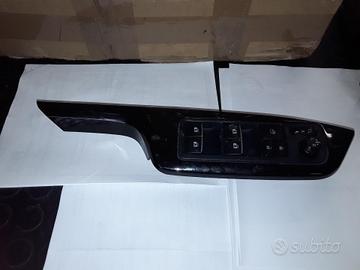 PULSANTIERA ANTERIORE SINISTRA TOYOTA C-HR Ibrida