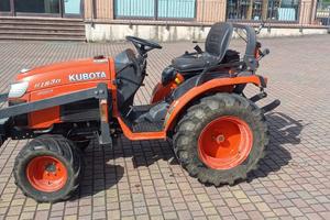 Trattore agricolo kubota b1830dw