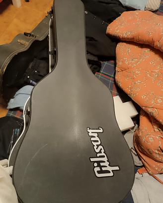 Gibson acustica elettrificata 