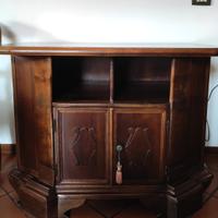 CREDENZA