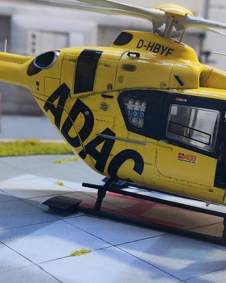 modellino elicottero EC 135