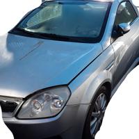 PARTI USATE OPEL TIGRA TWINTOP 2005 BENZINA