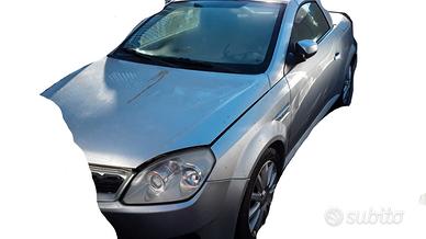 PARTI USATE OPEL TIGRA TWINTOP 2005 BENZINA