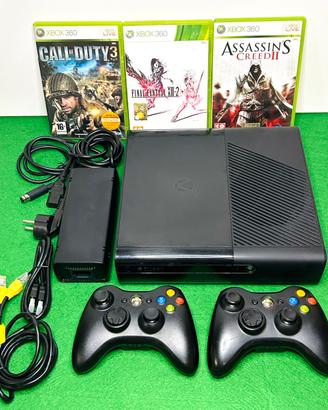 XBOX 360 E. 2 controller. 3 giochi. cavi completi