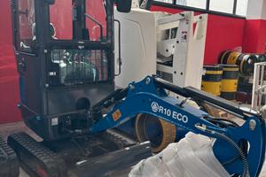 ESCAVATORE RIPPA R10