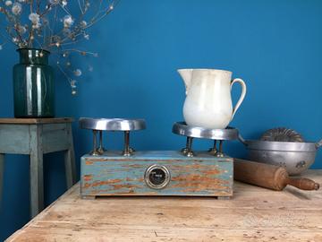 BILANCIA A DUE PIATTI INIZI 900 DA NEGOZIO CELESTE