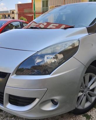 Renault Scenic X-Mod 1.5 dCi 110CV anno 2013