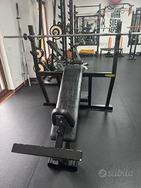 Panca inclinata Technogym