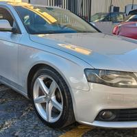Audi A4 Avant 3.0 V6 TDI MANUALE